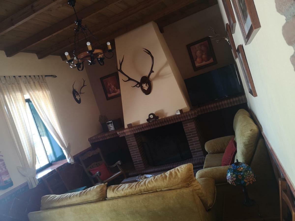 Casa Rural La Dehesilla Cazalla de la Sierra Exterior photo